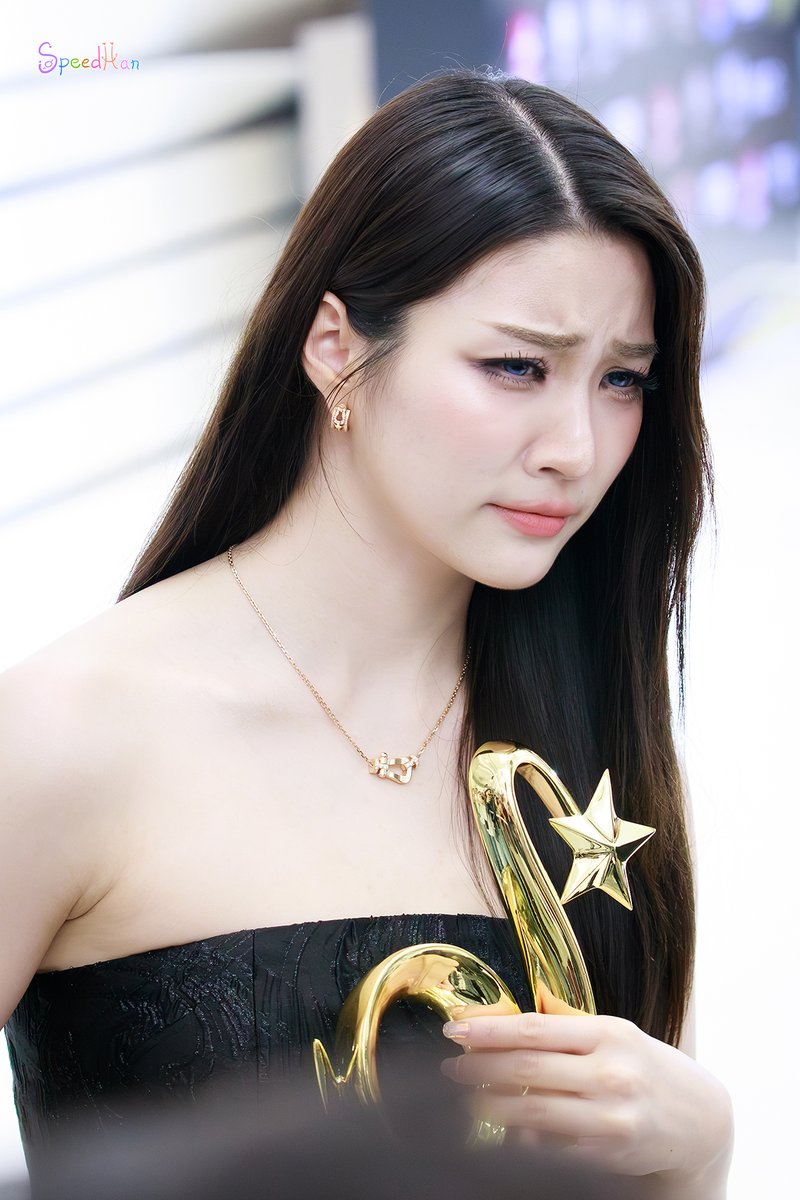 STARRY NIGHT tweet media