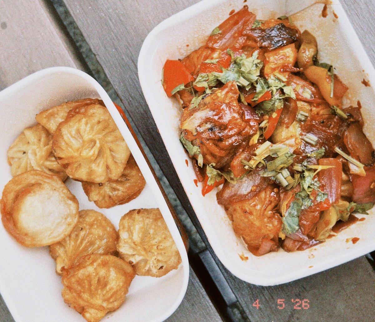 زینی tweet media