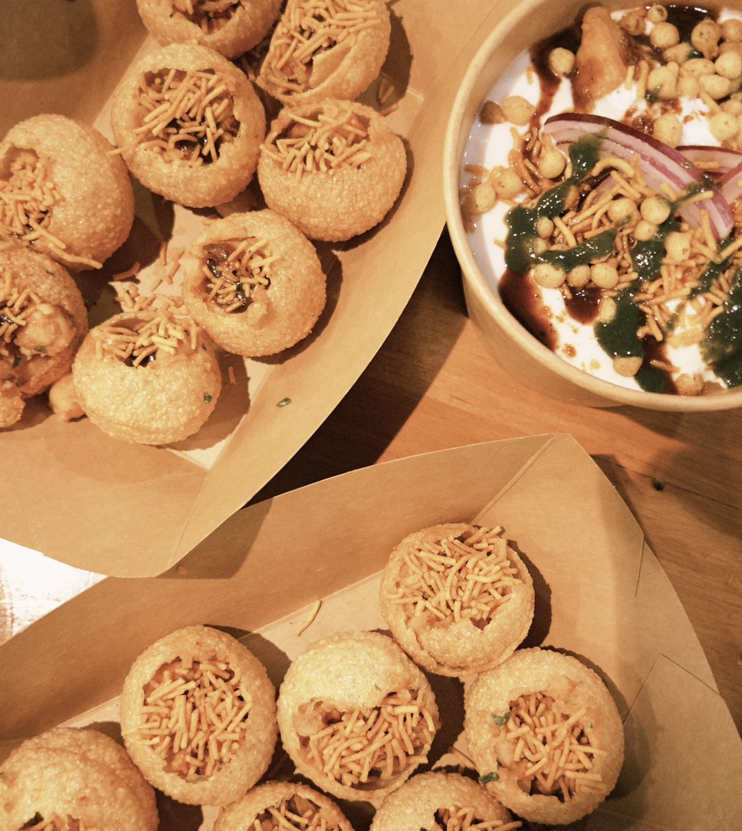 زینی tweet media