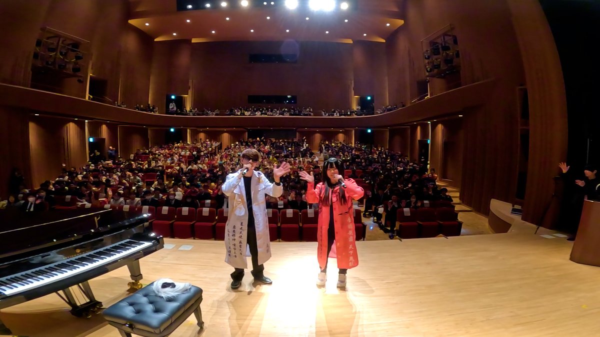 ゼパちゃんとは蓮田市の成人式一緒に行ったんよな
前夜に酒飲みながら活動人生の話してたけど、
生きるも死ぬも自分次第って覚悟でYouTube一本でやってたところがマジで好きで意気投合した
活動者は全員絶対病むのよ
そんな中でもゼパは底の芯は強くて大丈夫だと思ってたのに
信じたくねえ