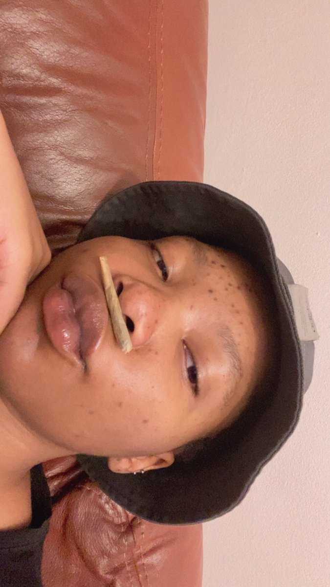 just Mahle💋⋆✯ ·͜· tweet media