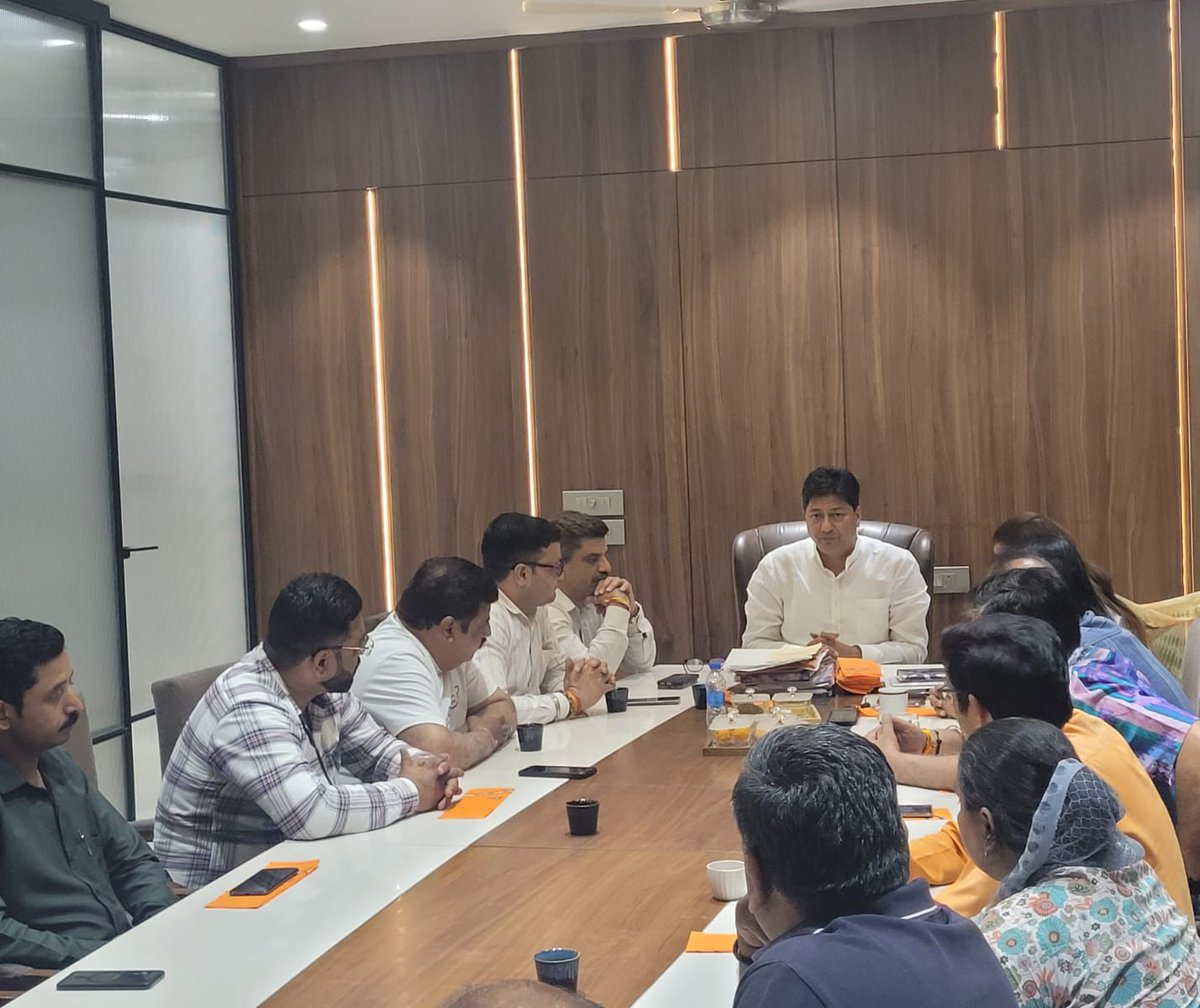 Ashok Goel tweet media