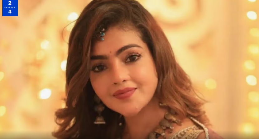 AlwaysBollywood's tweet image. #SHOCKING 🔴🔴🔴

Subashini, an actress from the popular Sun TV serial 'Kayal', has died by suicide after alleged Fight with Husband in Chennai. 

This has sent shockwaves everywhere down in south.

Subashini was quite active on social media and used to share updates about her