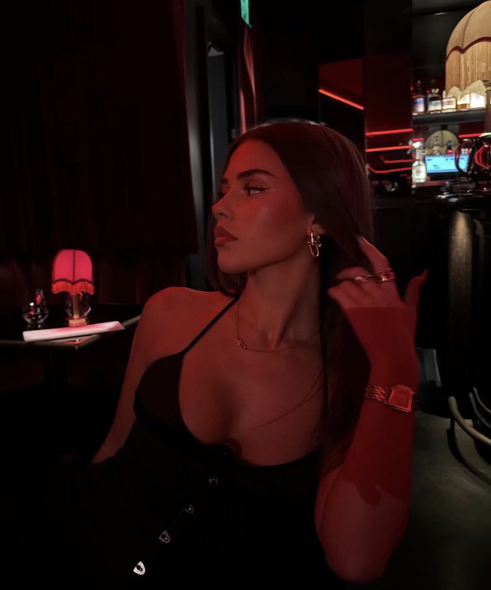 Fatal Influence’s Fatal Attraction 🖤 | Parody | tweet media