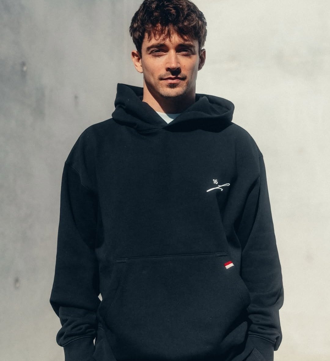 𝘊𝘩𝘢𝘳𝘭𝘦𝘴. tweet media