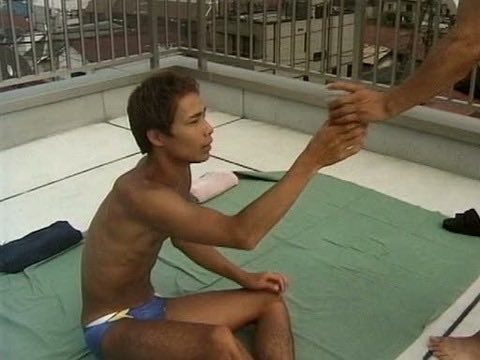 アゴルソン tweet media