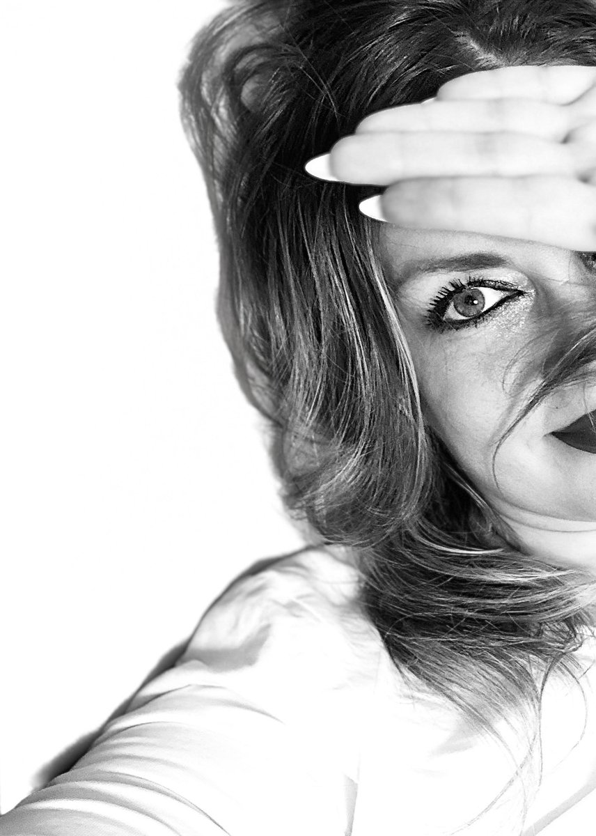 Nataly Che tweet media