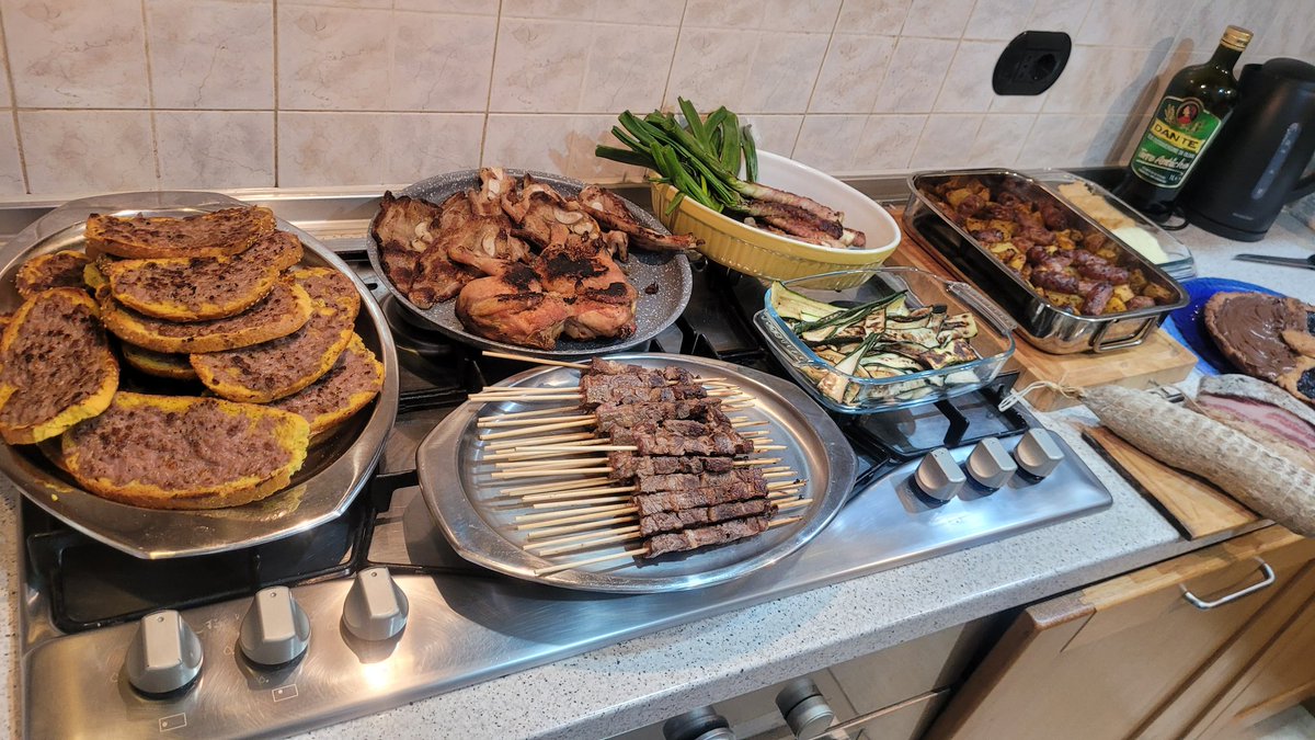 con la Roma ner core! 💛❤ tweet media