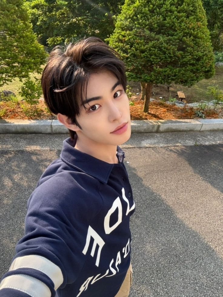 npomvtt's tweet photo. 🇳🇿🇰🇷 Minje do KickFlip renunciou a sua cidadania neozelandesa para ter cidadania sul-coreana.

O idol disse que foi uma decisão fácil porque ele se vê como coreano e planeja focar sua vida profissional e pessoal na Coreia. https://t.co/zaxEypt4Cx