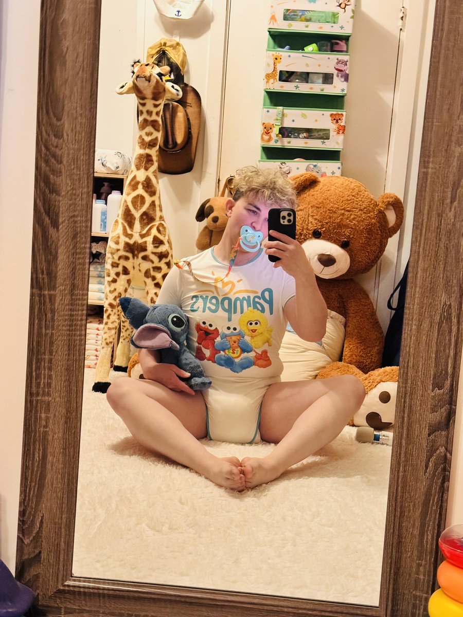 DiaperedDino🦕 tweet media