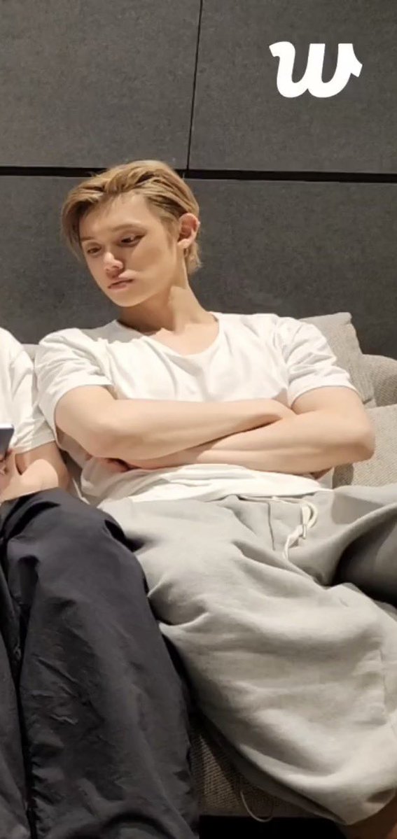 ‎✰ Citra | KPOPSTUFFBYCICIT💘 | ARTICMADE.CO tweet media