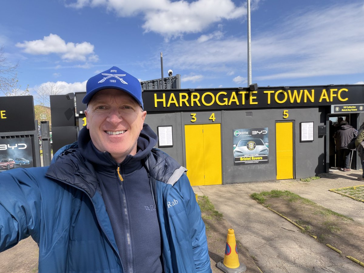 AdrianColes72's tweet photo. Harrogate Town Away ! https://t.co/4QHcWvAsLv