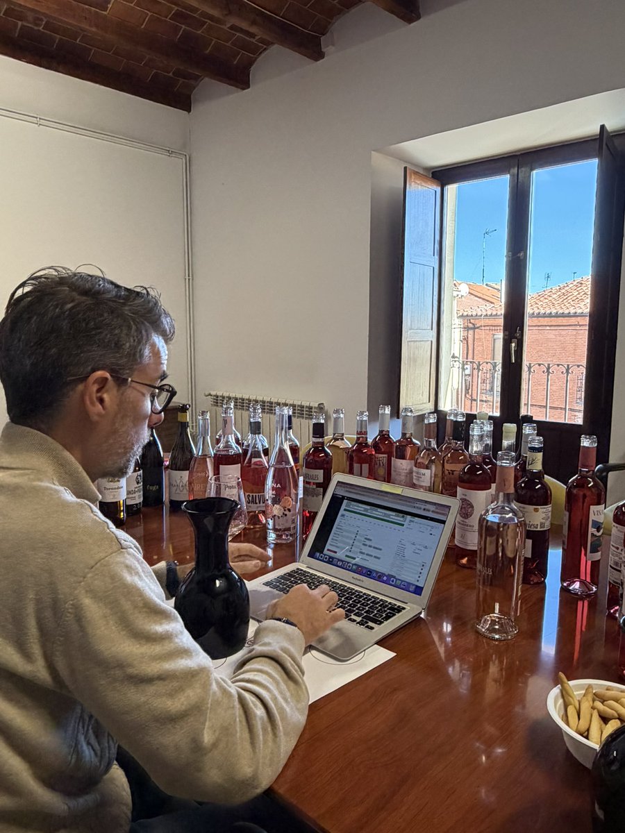 D.O. Cigales tweet media