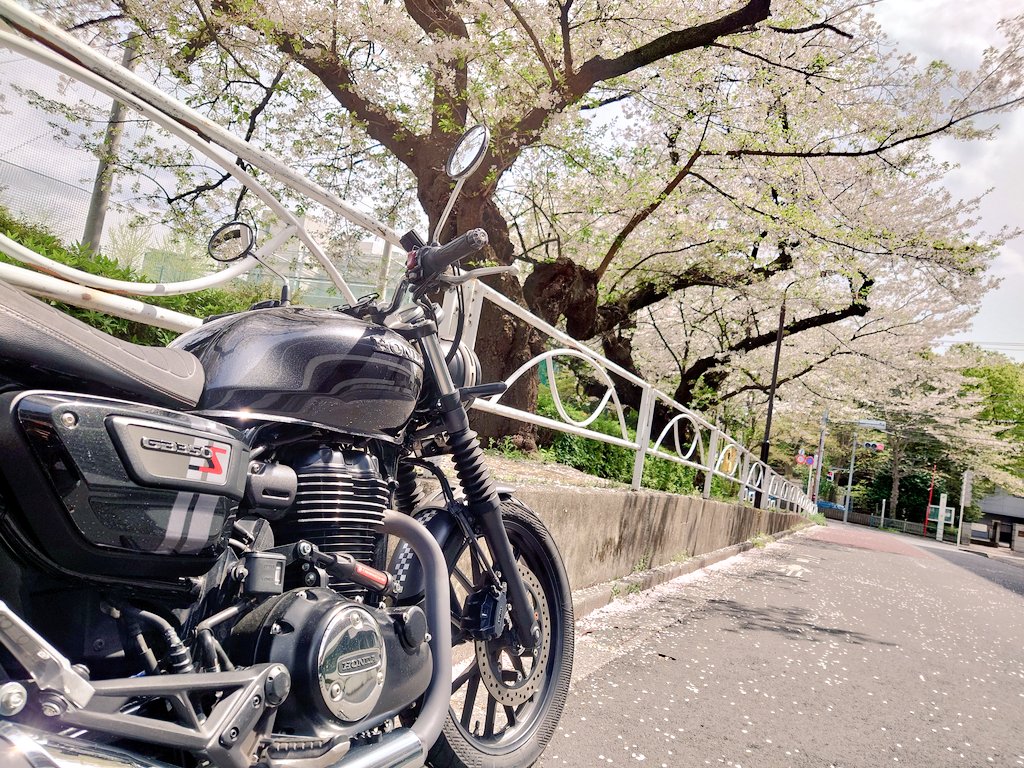 chika@GB350S & GROM(JC92) tweet media