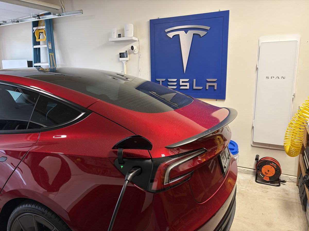 TechOperator tweet media