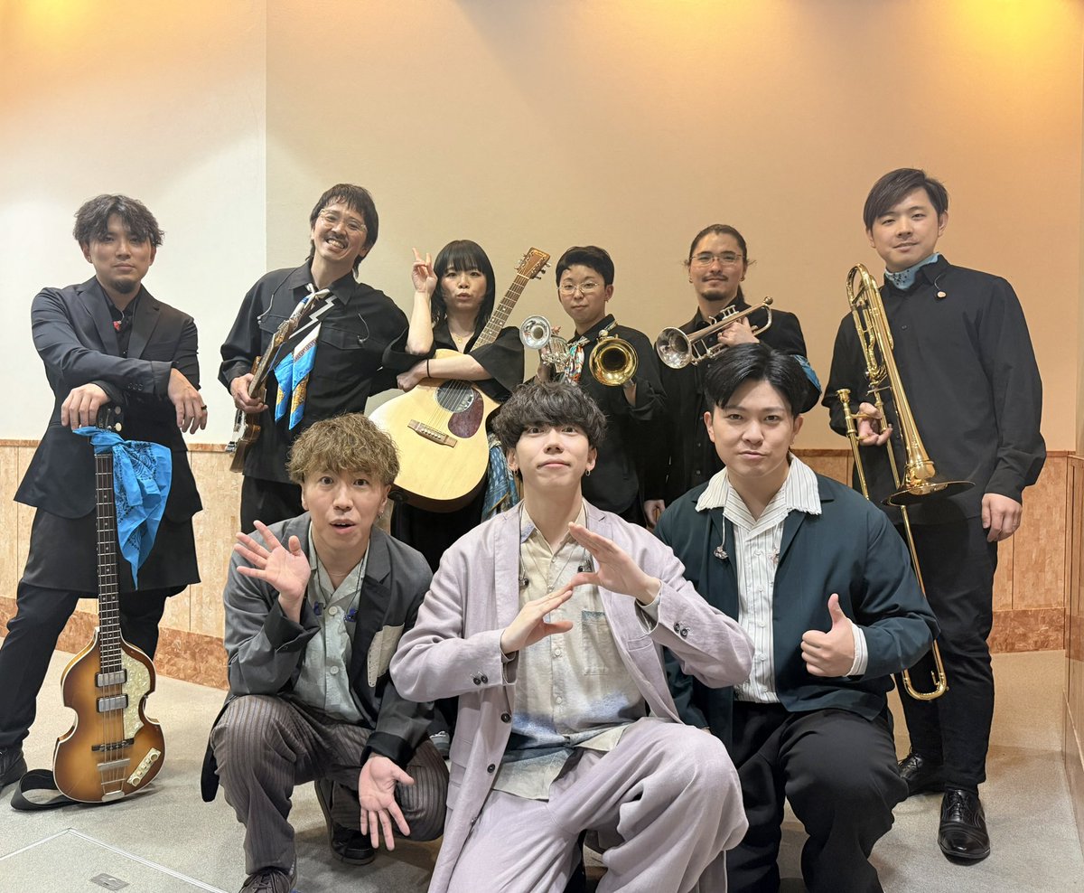 sumika_inc's tweet photo. 【 #sumikaのHonto 】

TBSテレビ 『CDTV ライブ! ライブ!』
ご覧いただき、ありがとうございました‼️

『#映画ドラえもん 新・のび太の海底鬼岩城』主題歌の「Honto」を披露させていただきました🚘🐟🐠

----

🏠発売中🏠
New Single 『Honto』

💿ご購入
https://t.co/b9De6Xq8Rb

🎧Streaming & DL
https://t.co/84Y0hxSlhS

🎥「Honto」Music Video
https://t.co/13JygA19PP

#CDTVライブライブ