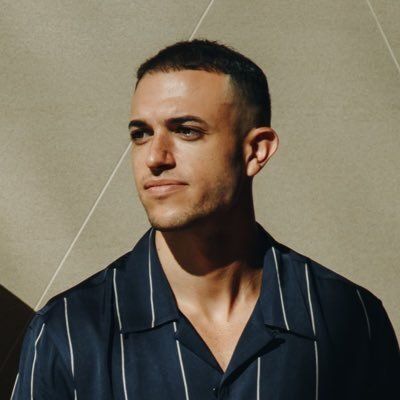 Maria Derchi Russo tweet media