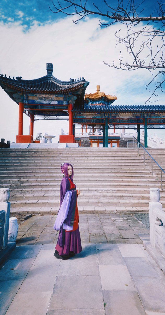 ᏚᎪᏒᎪ tweet media