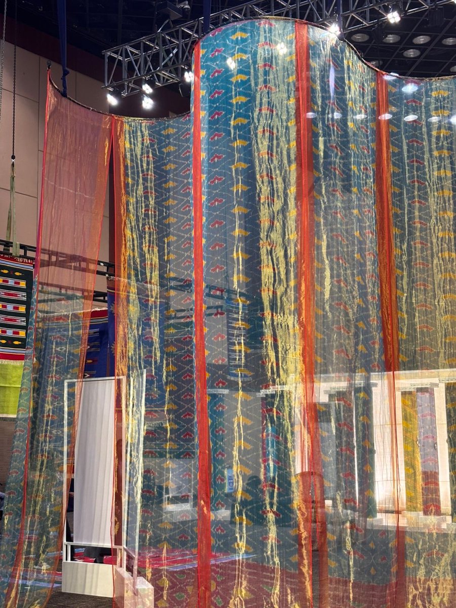 NIFTHYDERABAD1's tweet photo. Where creativity meets industry ✨
NIFT @ 13th Atexcon, HICC Hyderabad | Asian Textile Conference | 2nd &amp; 3rd April 2026

#NIFTHyderabad #ATEXCON2026 #AsianTextileConference #SustainableTextiles #NaturalDyes #TextileInnovation #DesignResearch #IndianTextiles #TelanganaTextiles https://t.co/auX1V5iVc7