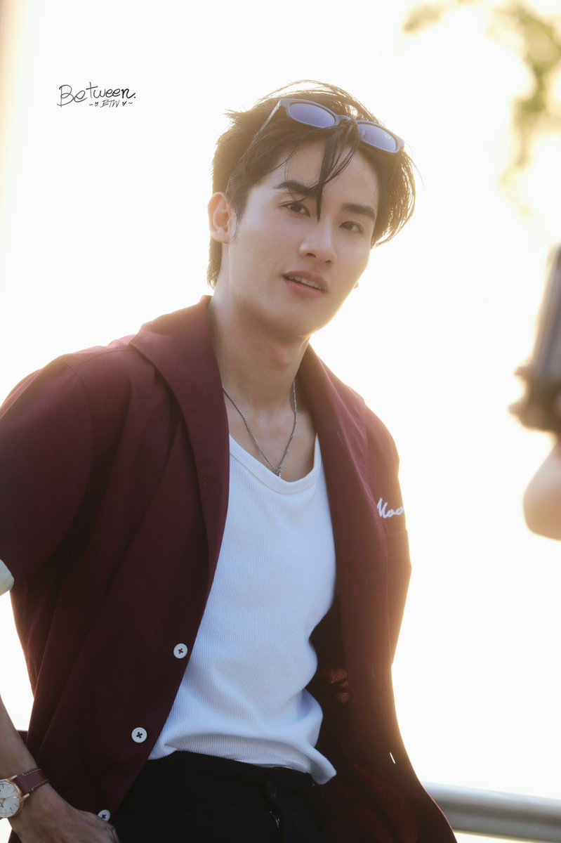 Between_S(pare) tweet media