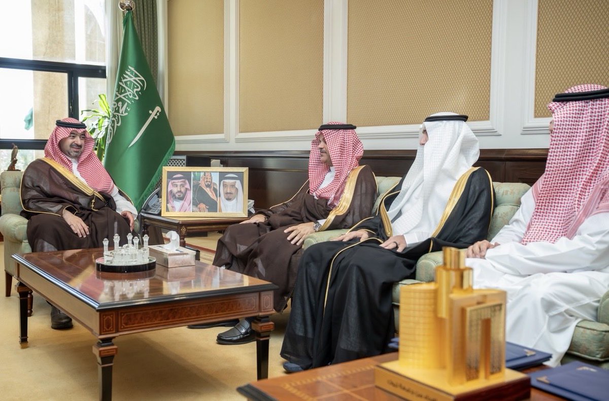 TabukPrincipal's tweet photo. سمو #نائب_أمير_منطقة_تبوك الأمير #خالد_بن_سعود بن عبدالله الفيصل بن عبدالعزيز يستقبل رئيس جامعة تبوك الدكتور عبدالعزيز بن سالم الغامدي يرافقه الفائزين في معرض جنيف الدولي للاختراعات لعام2026م https://t.co/KR8MBbcBS9
