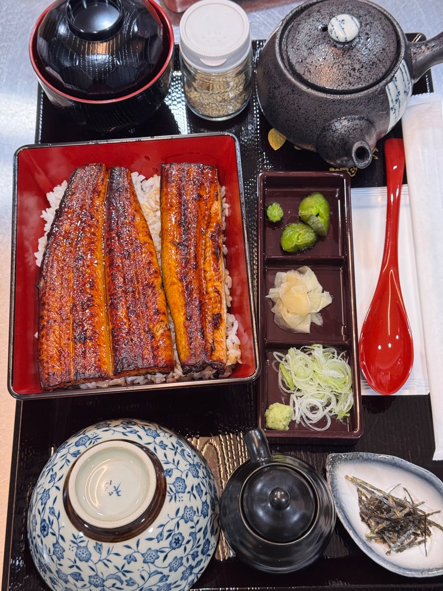 鰻の成瀬 プロンポン店 tweet media