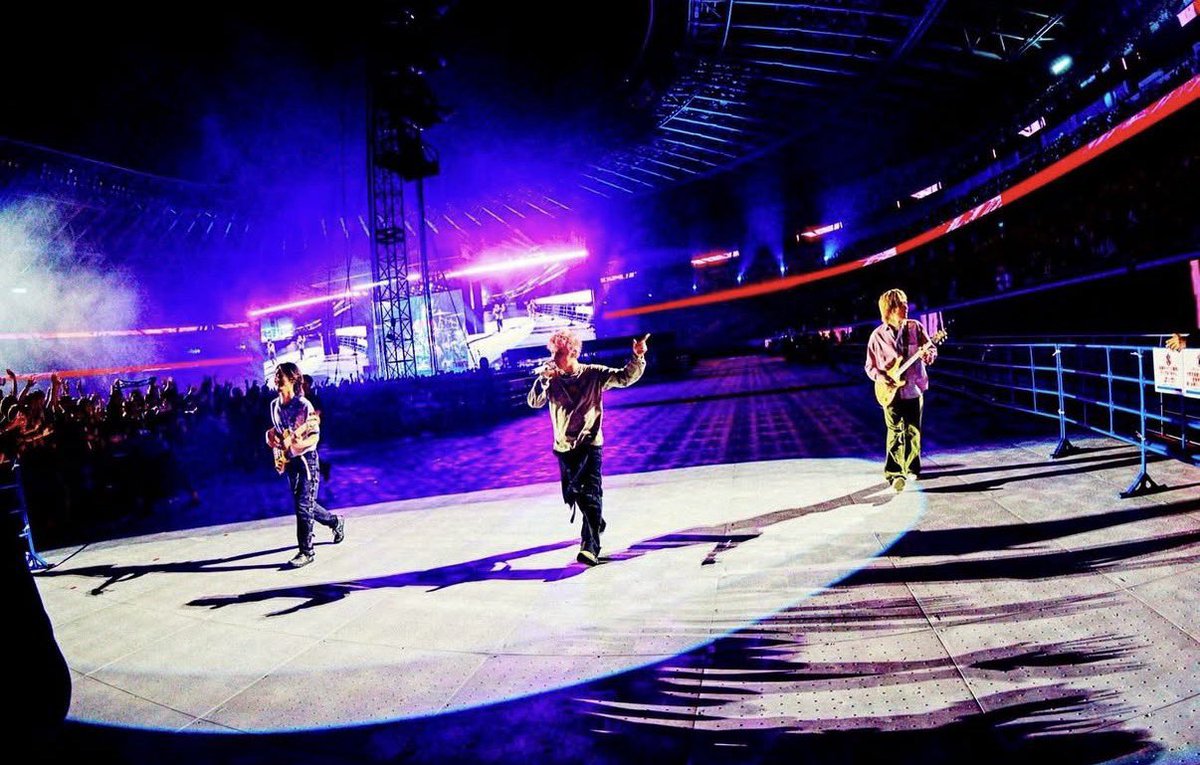 ya_oor_hellopro tweet media