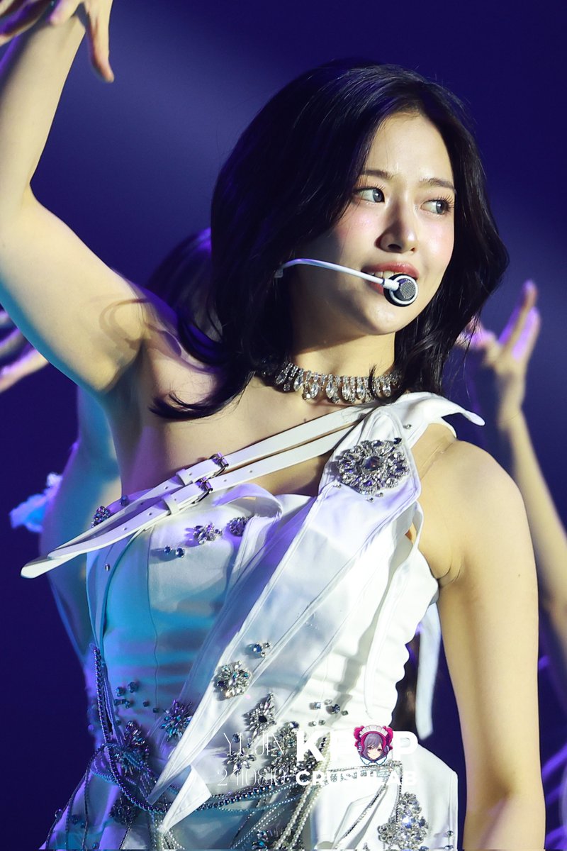 KpopCrushLab tweet media