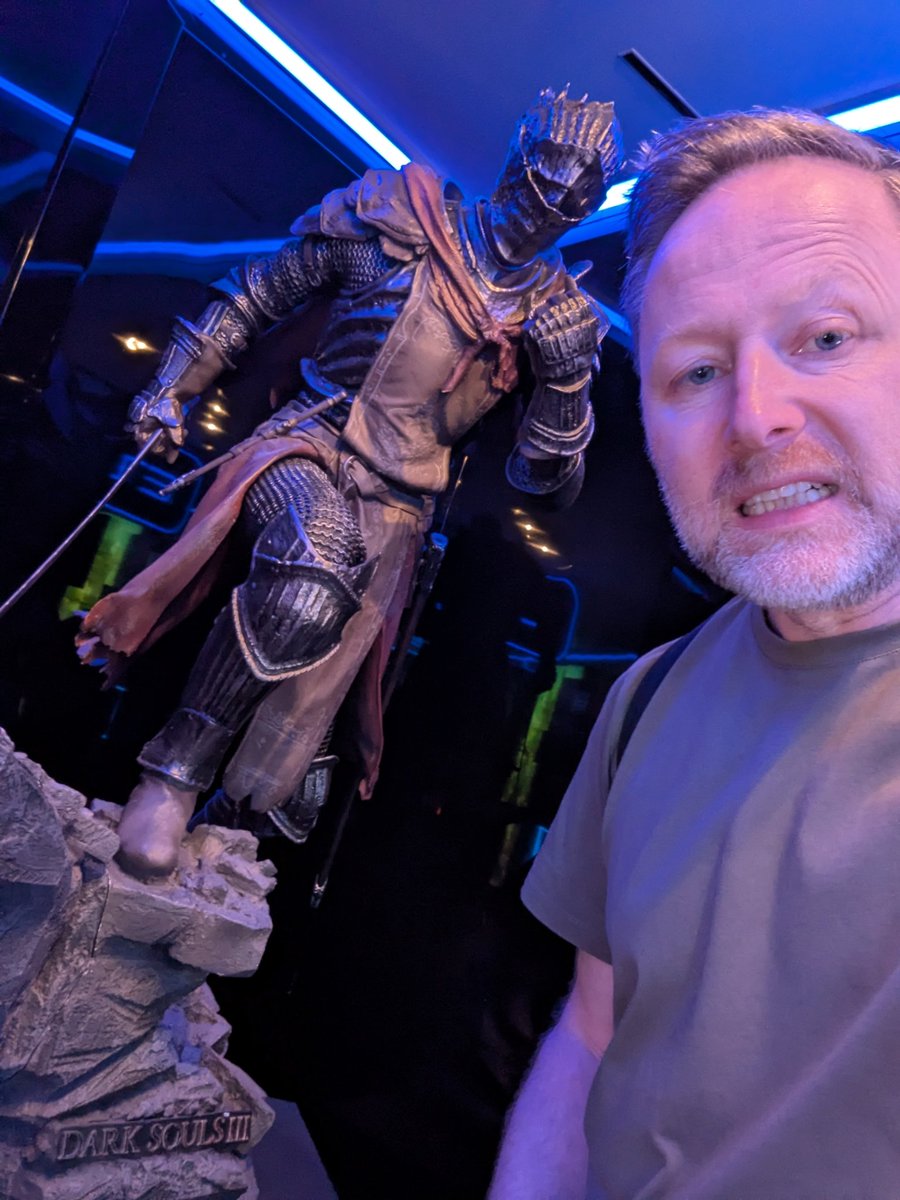 twitch.tv/Limmy tweet media