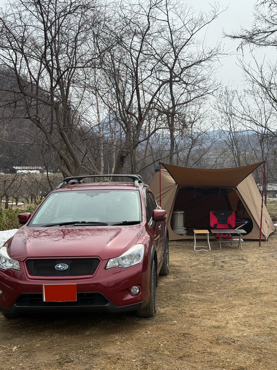 Tora1484's tweet photo. 先週の土日で
八剣山焚き火ワイナリーキャンプ場さんの
イベントキャンプに
行って来た！
今年、４回目の５泊目のキャンプ
と言っても
防災のイベントだったから
ほぼ自分のテントサイトには
居なくて、テントで寝ただけだった！
キャンプ飯も作ってない！
食事が提供されたから
楽ちんキャンプだった https://t.co/d1BmP0vdcs
