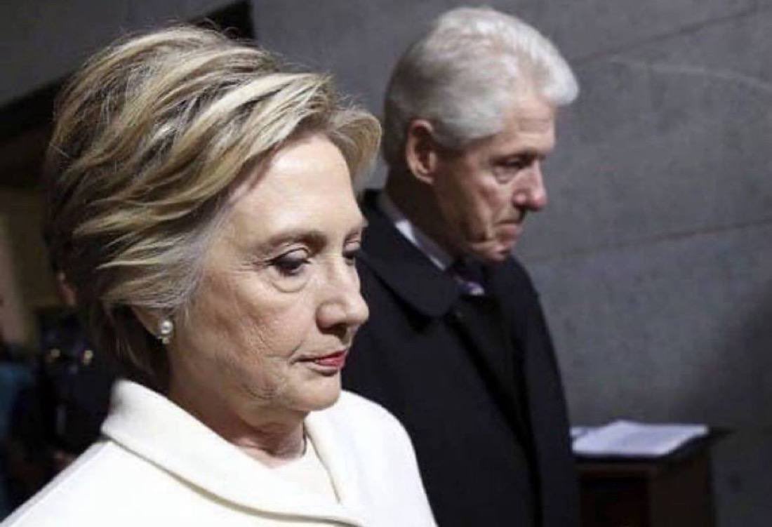 Mel Gibson tweet media