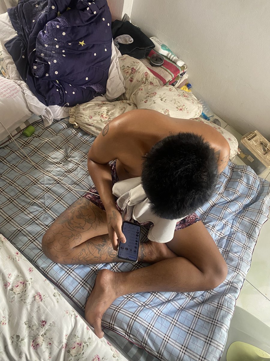 ภูผา tweet media