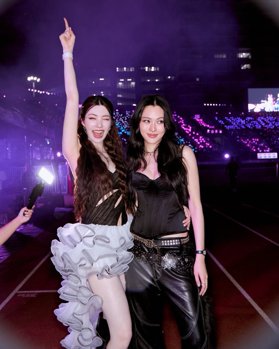 LingOrm_BaseHouse tweet media