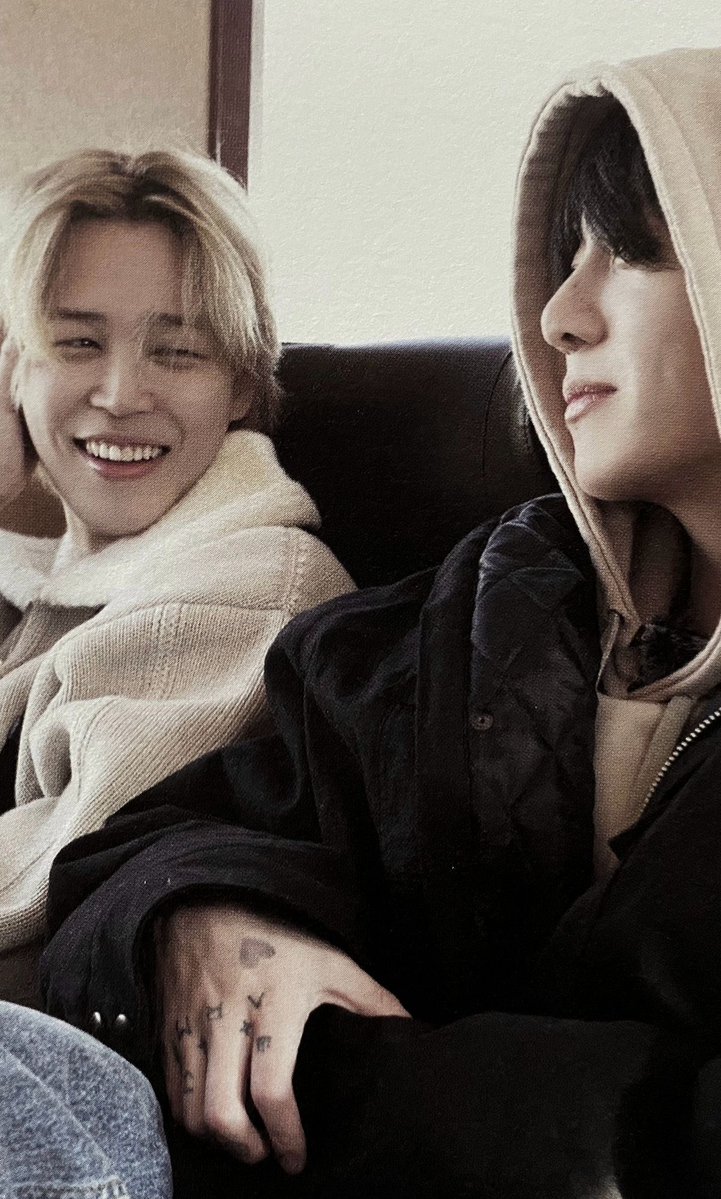 elly⁷ IS SEEING BTS | ARIRANG OUT NOW tweet media