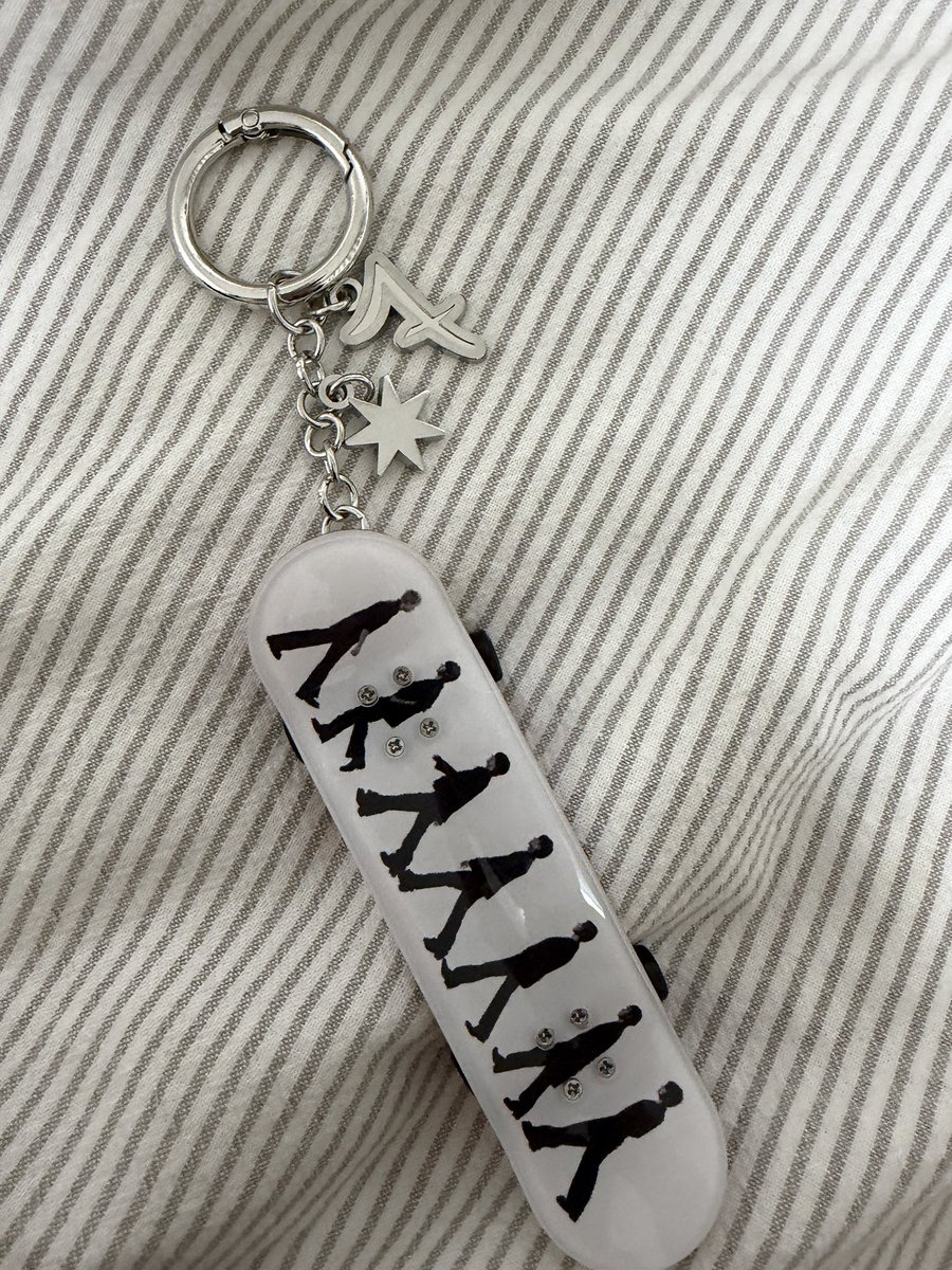 Jborahae saw bts ꪜ ⓥ 🪭 tweet media