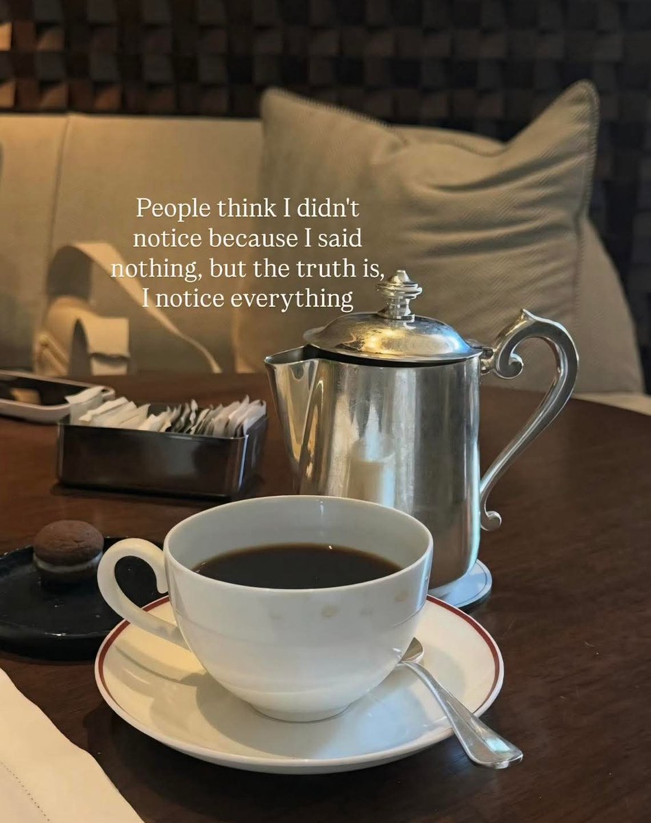 ⨾༊󠀺 tweet media