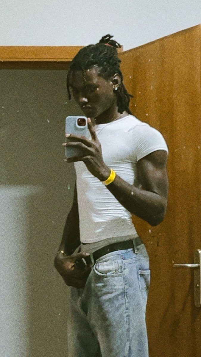 olaoluwakitan🐬✨ tweet media