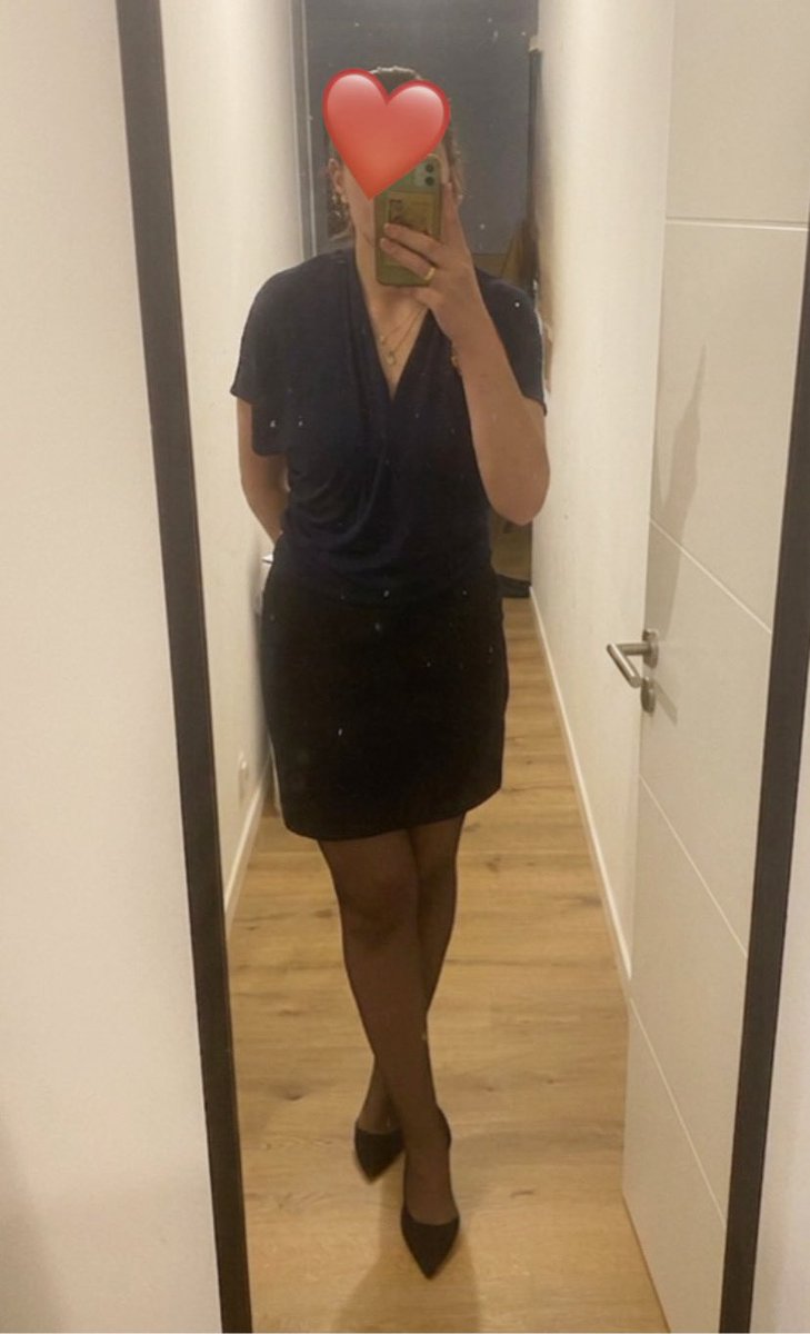 Reine Lakshmi ❤️‍🔥 - Paris le 17/04 tweet media