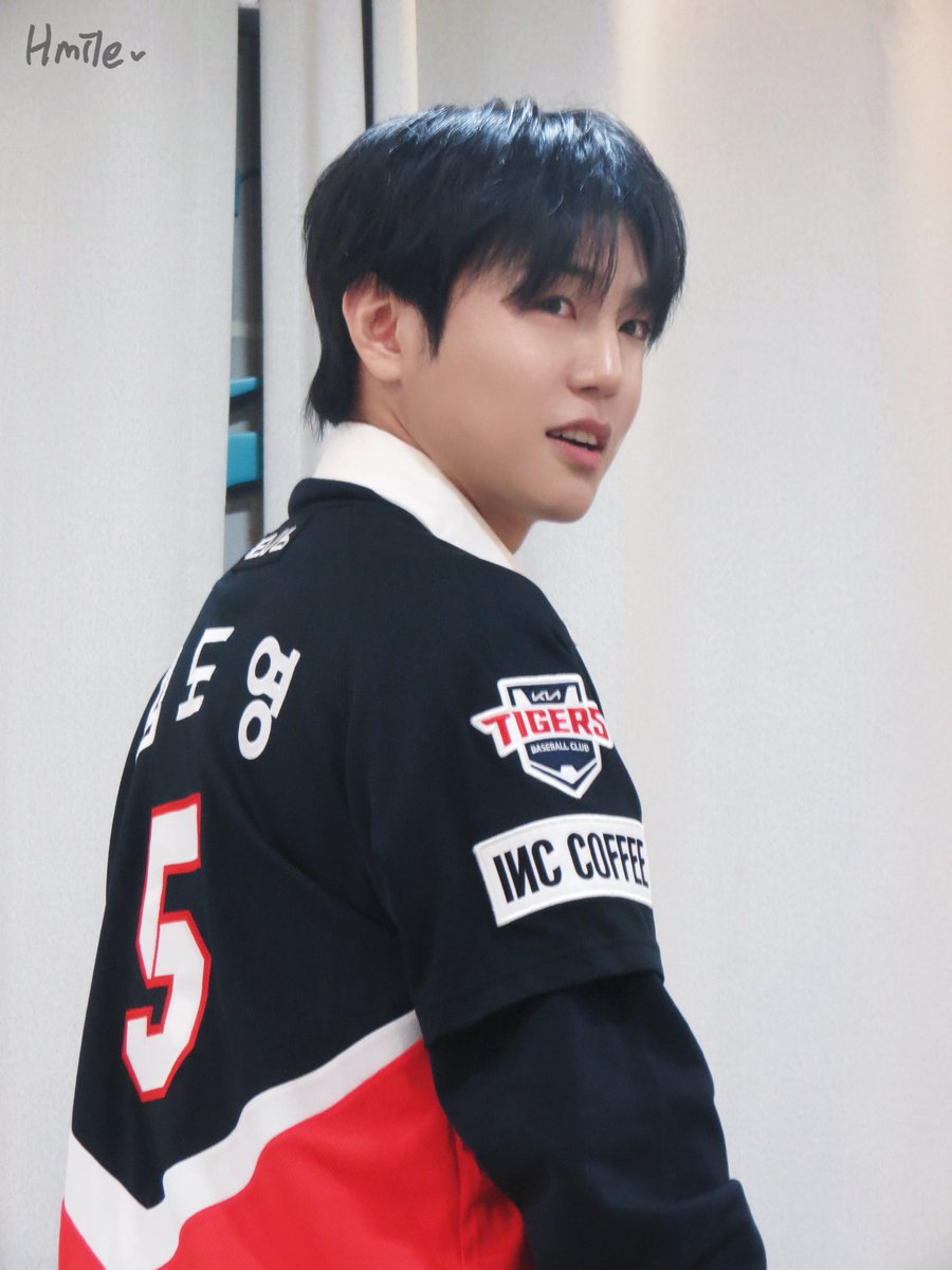 JustJiham0228's tweet image. [ #이지함 | #Leejiham | #ACE ]

©Hmile1217