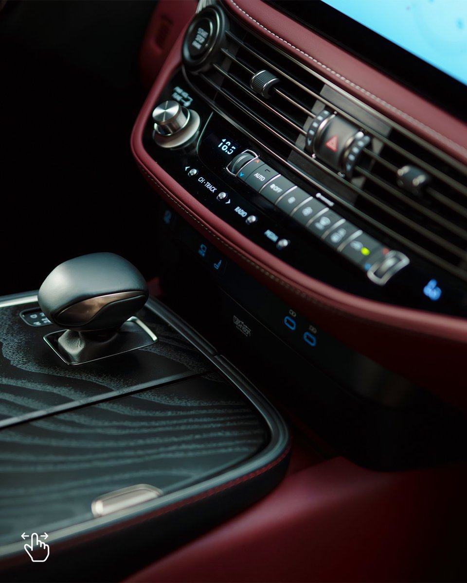 Lexus Kuwait tweet media