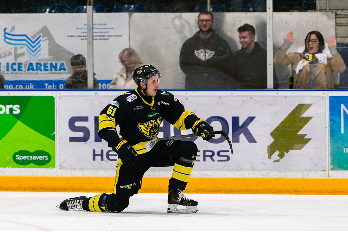 Logan Neilson tweet media