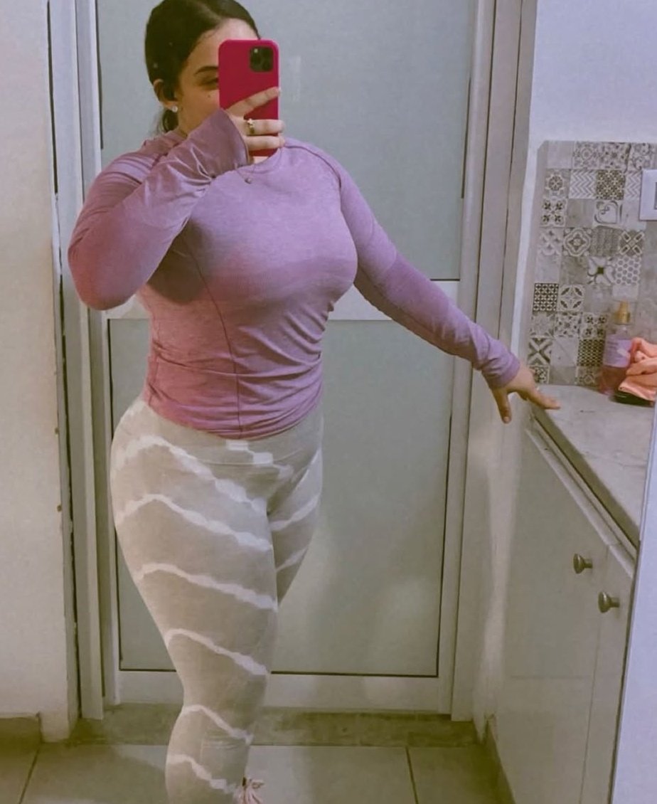 ✟ مــــــارتـــنـــيـــا ✟✨🌹 tweet media