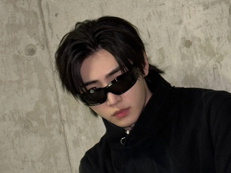 ❄️얼음별 tweet media