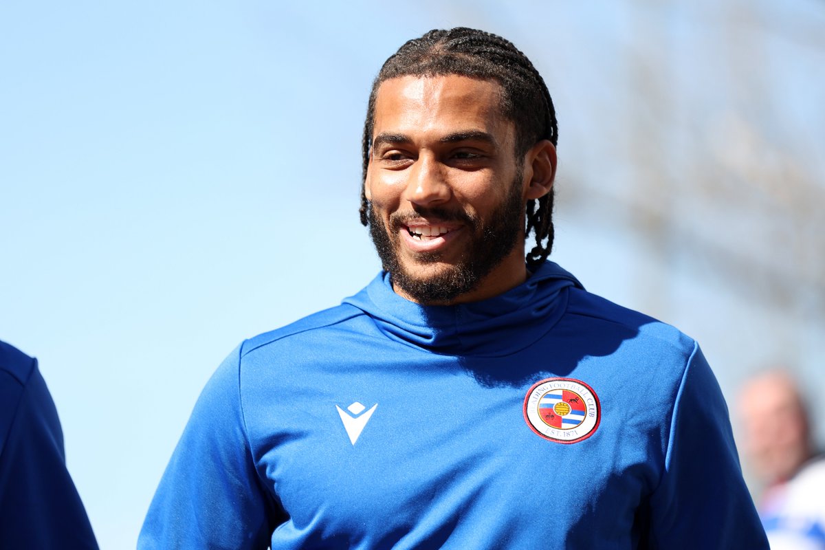 Reading FC tweet media