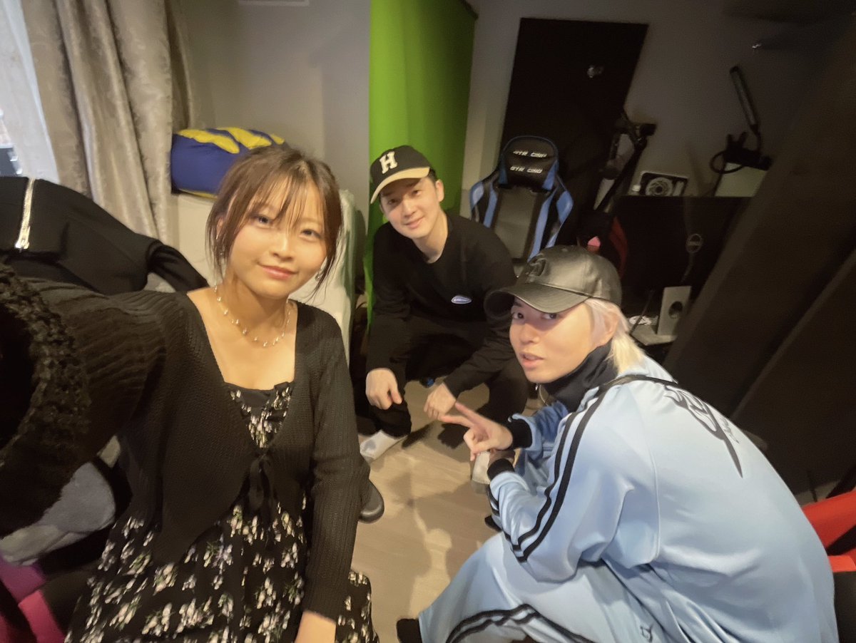 らん® tweet media