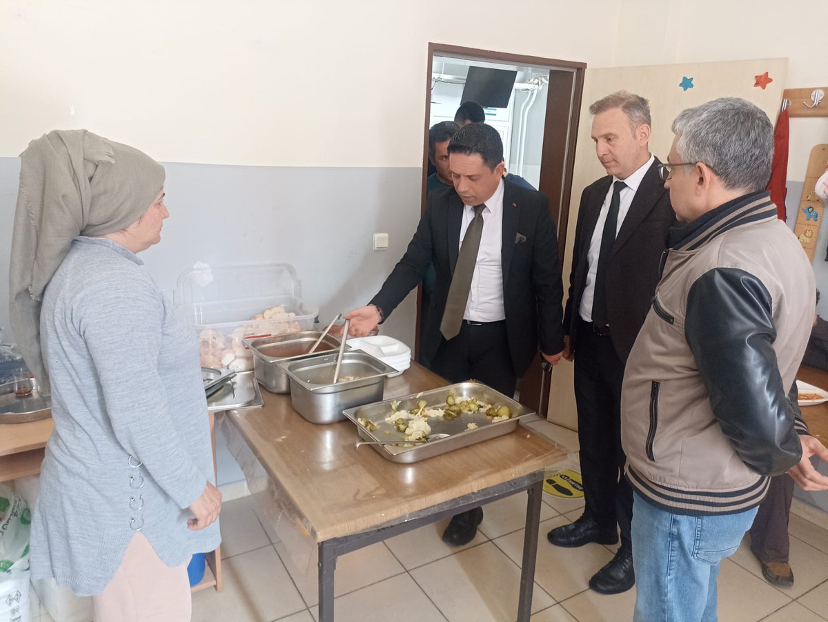 Simav İlçe Milli Eğitim Müdürlüğü tweet media