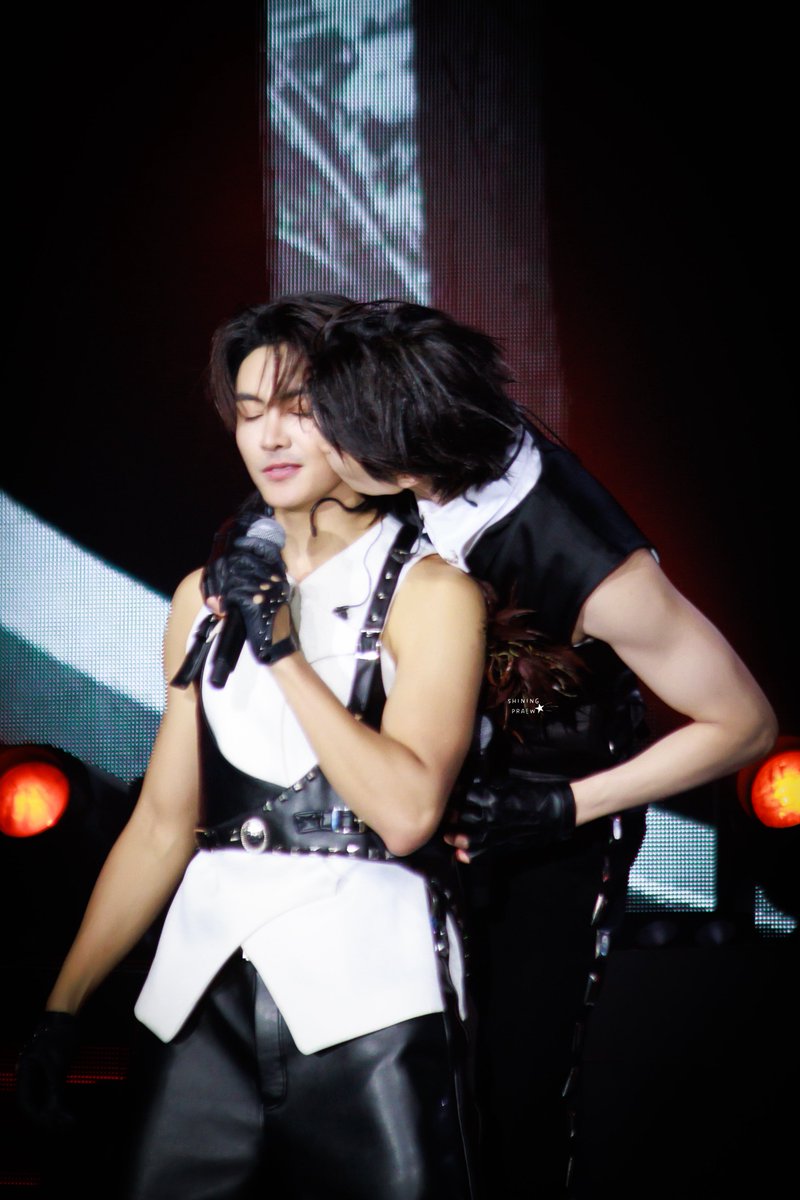 shiningpraewー☆* tweet media