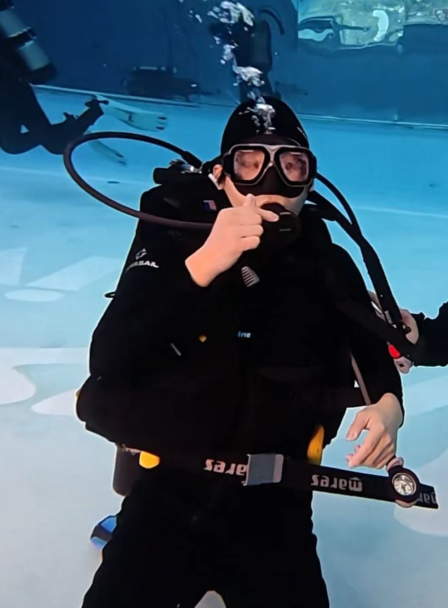 rnialdu's tweet photo. ウォーハンマーを一緒にやっている弟からスキューバダイビング体験をすることになりました。
新しい趣味発見!😃 https://t.co/yv3aswb9yz