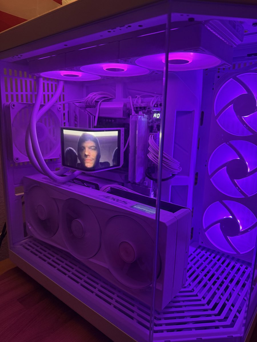 SHFT DaReeal tweet media