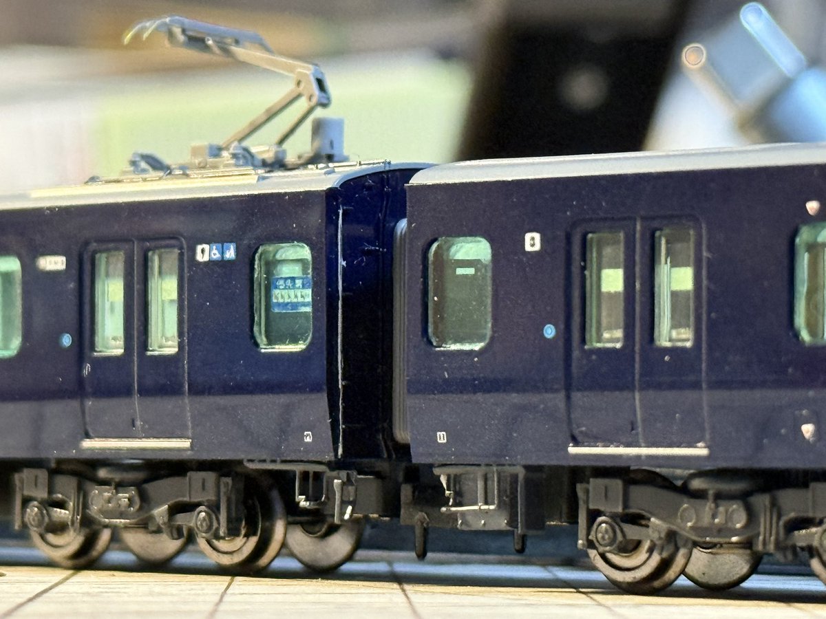 モルトレインさん(@moltrain)のりんかい線71-000形向け車端床下機器を